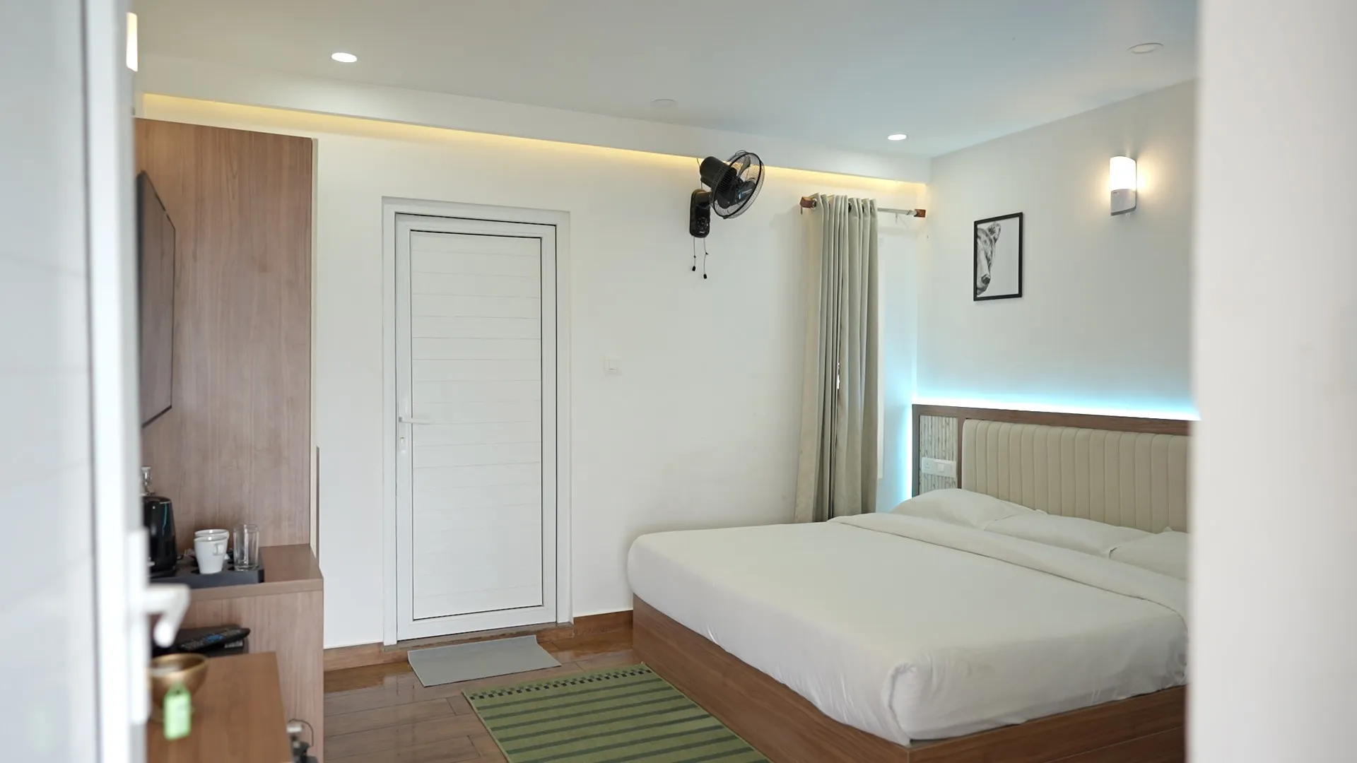 Local cuisine and farm-to-table dining